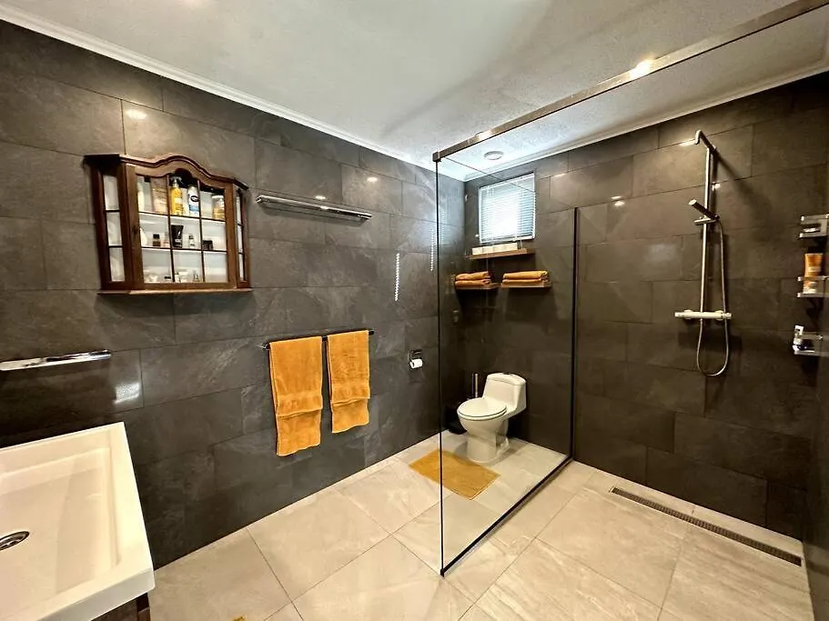 Executive Apartment - Oranjestad