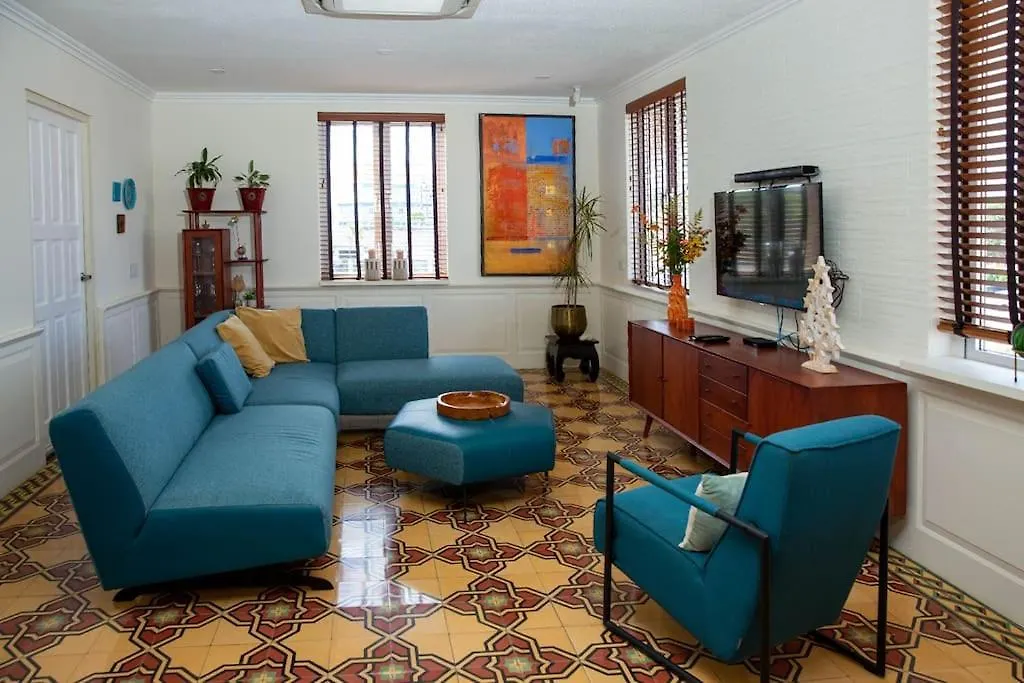 Executive Apartment - Oranjestad
